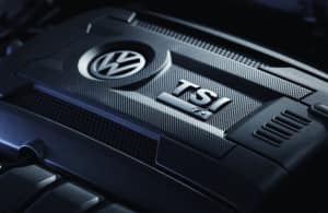 Volkswagen Golf 2.0T Inline-4 engine picture