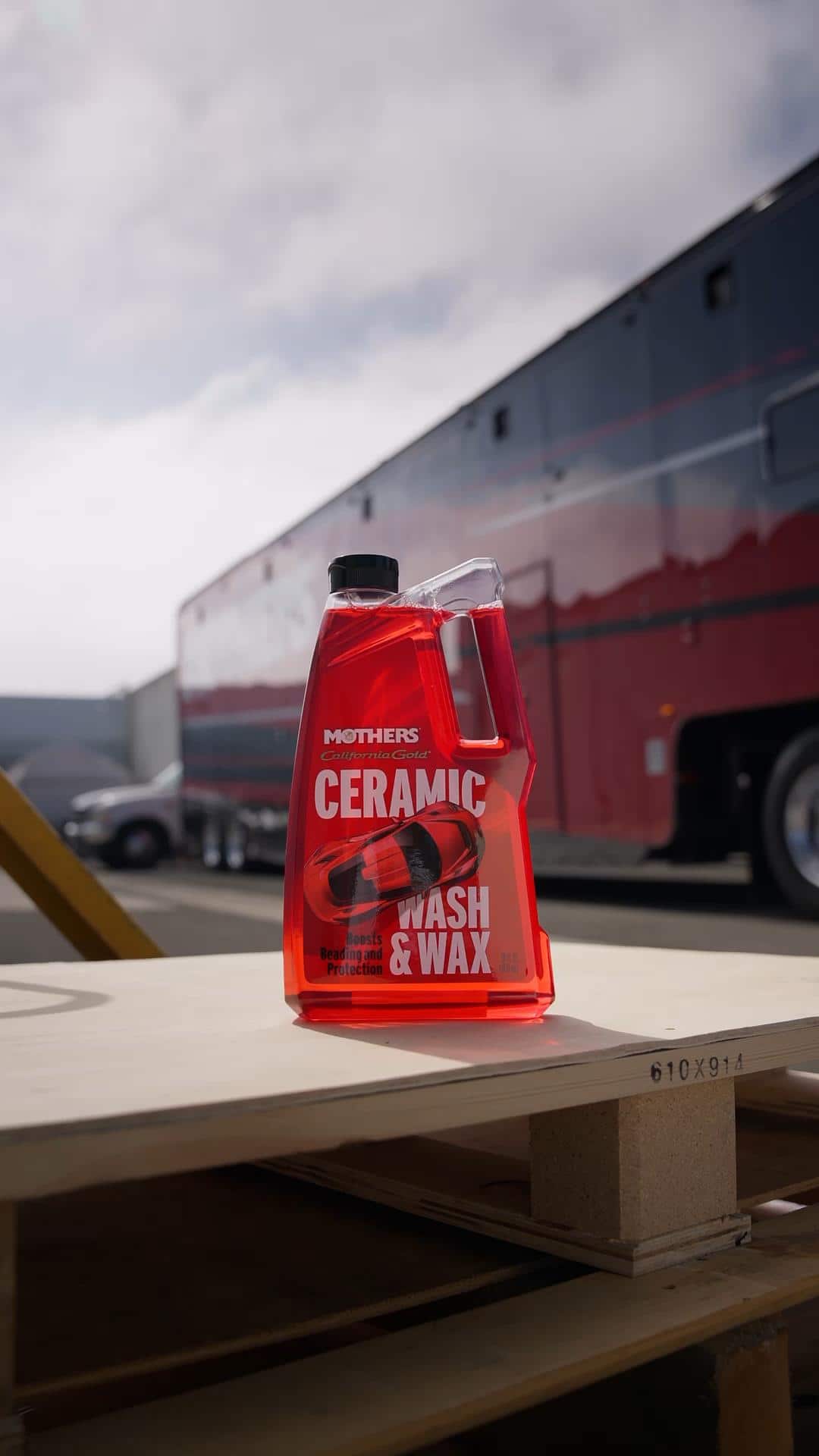 030-008 Cal Gold Ceramic Family V2mp4 