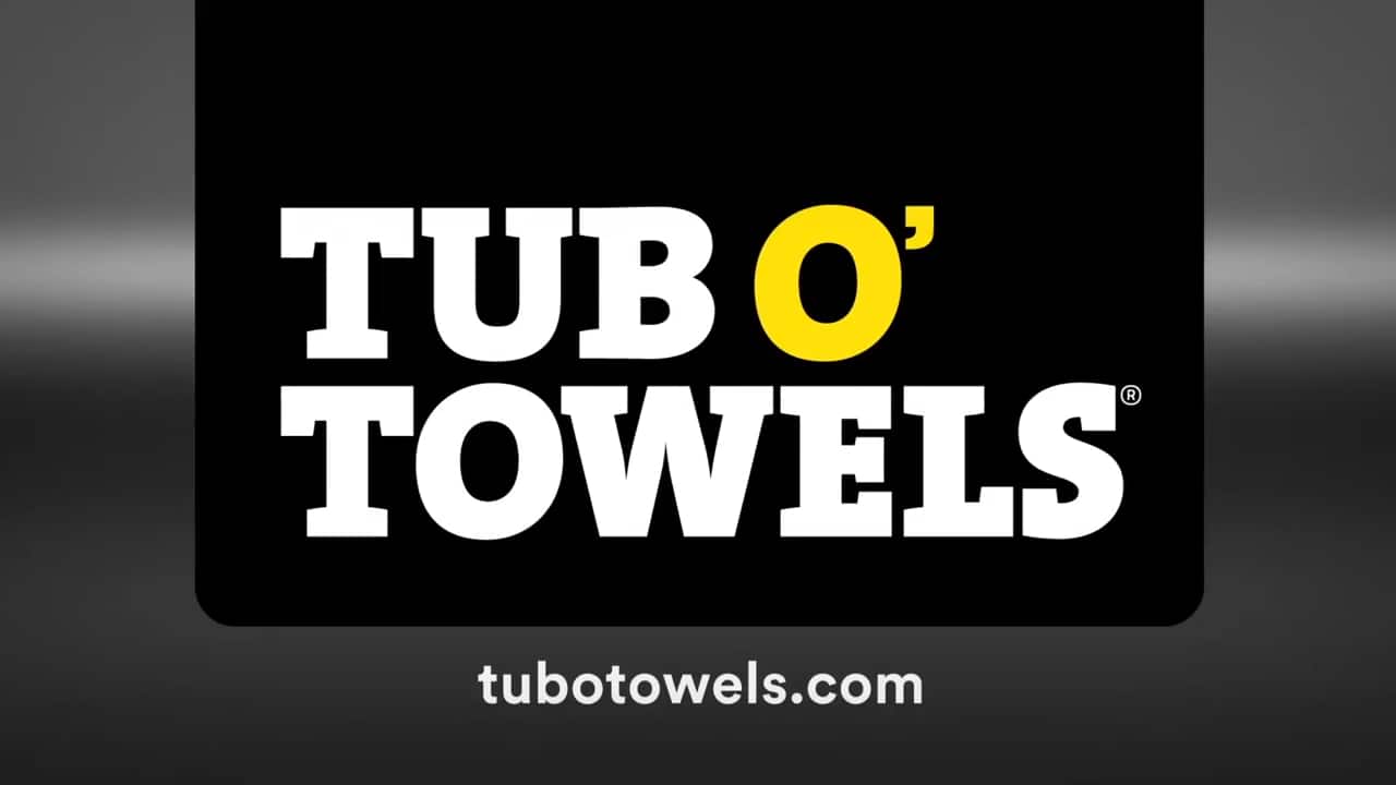 1913 Edelbrock Carburetors - Installation_PT3.mov 